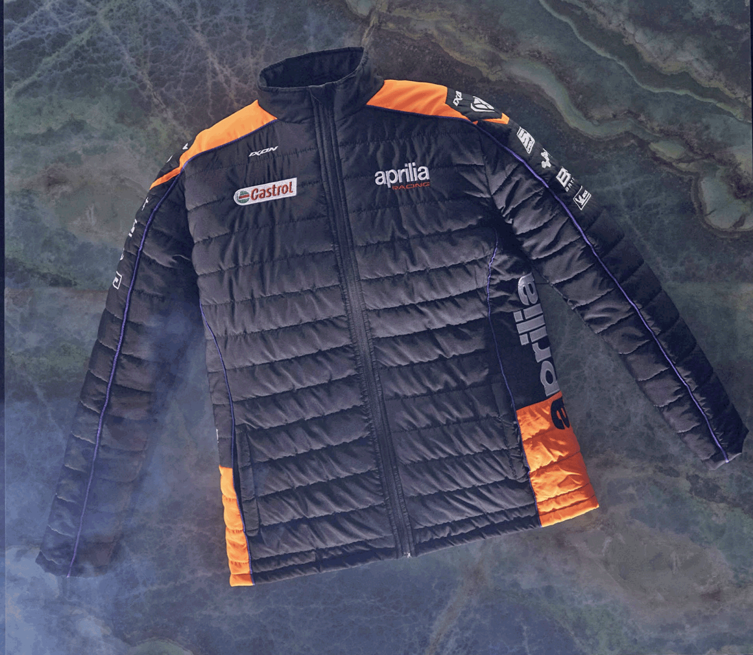 APRILLA gewatteerd jack blauw web